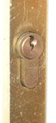 Euro cylinder lock keyhole